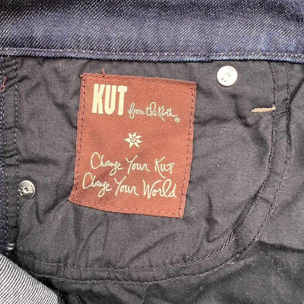 KUT from the Kloth Catherine Boyfriend Jeans Dark Wash Size 6 Straight Leg Denim - Picture 9 of 11